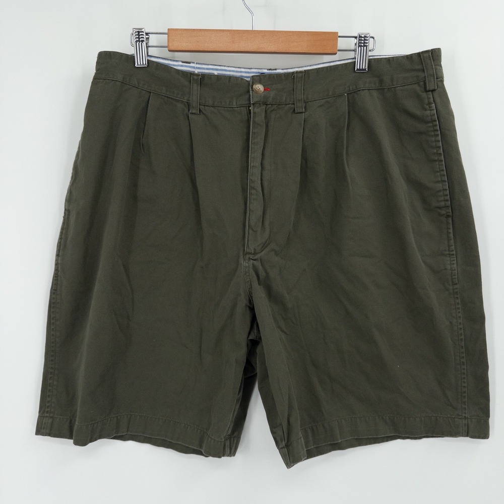 Vintage 90s Bugle Boy Pleated Chino Shorts Mens 38W Olive Green Indie Grandpa